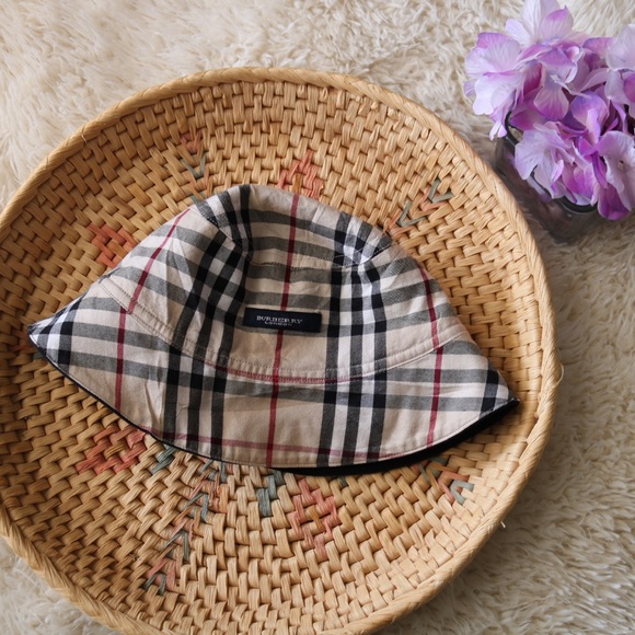 Burberry Accessories - Burberry Reversible Bucket Hat